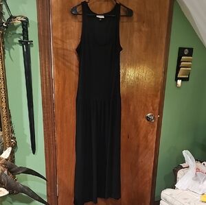 Universal Thread Black Sleeveless Maxi Dress